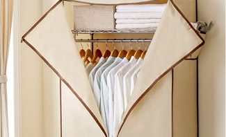 Non-woven masterbatch